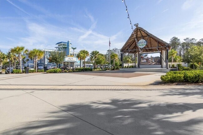 Building Photo - 652 Ocean Hammock Lp