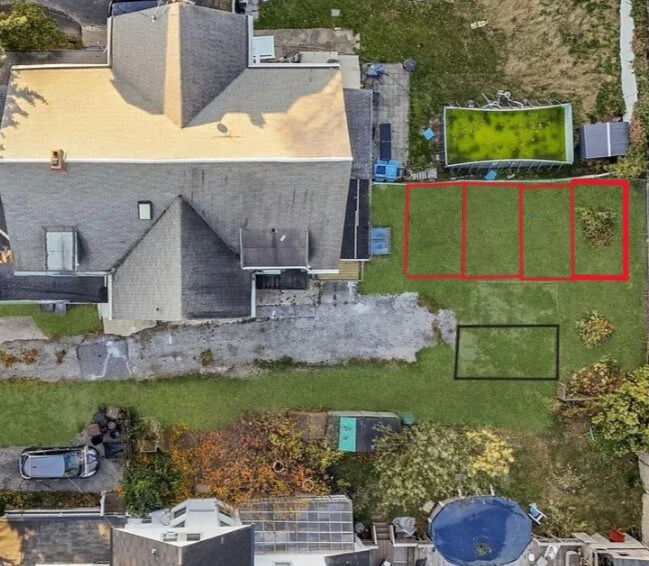 Building Photo - 37 E Stratford Ave