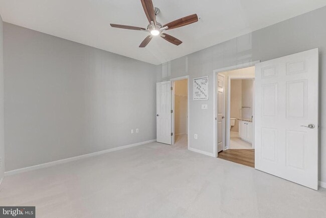 Building Photo - 20451 Chesapeake Square