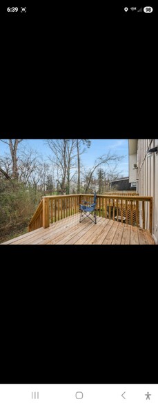 Building Photo - 2402 Briggs Ave