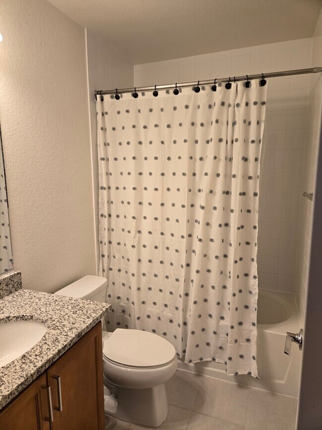 Building Photo - 16806 E 118th Dr