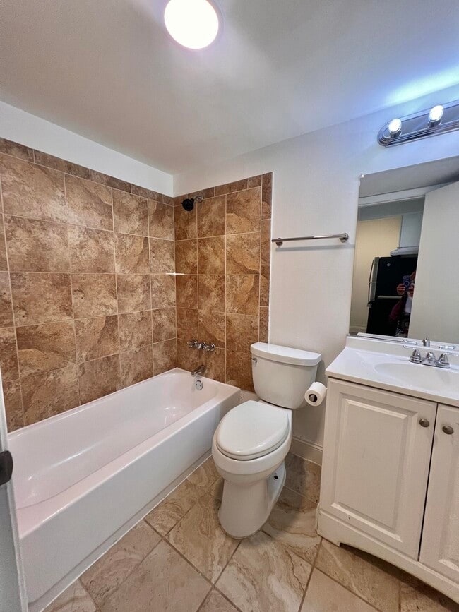 Building Photo - 1500 N Congress Ave