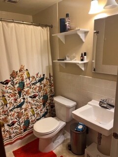 Building Photo - 1205 E State St