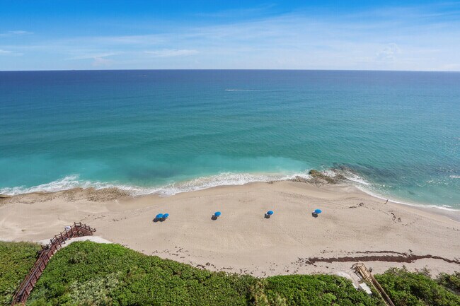 Building Photo - 4000 N Ocean Dr