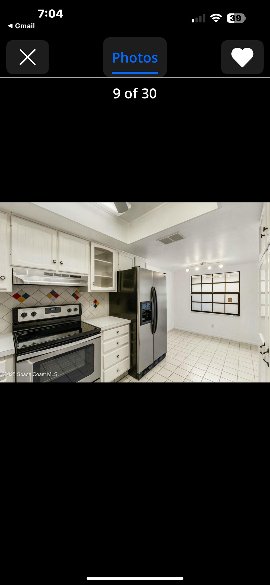 Building Photo - 335 Paradise Blvd