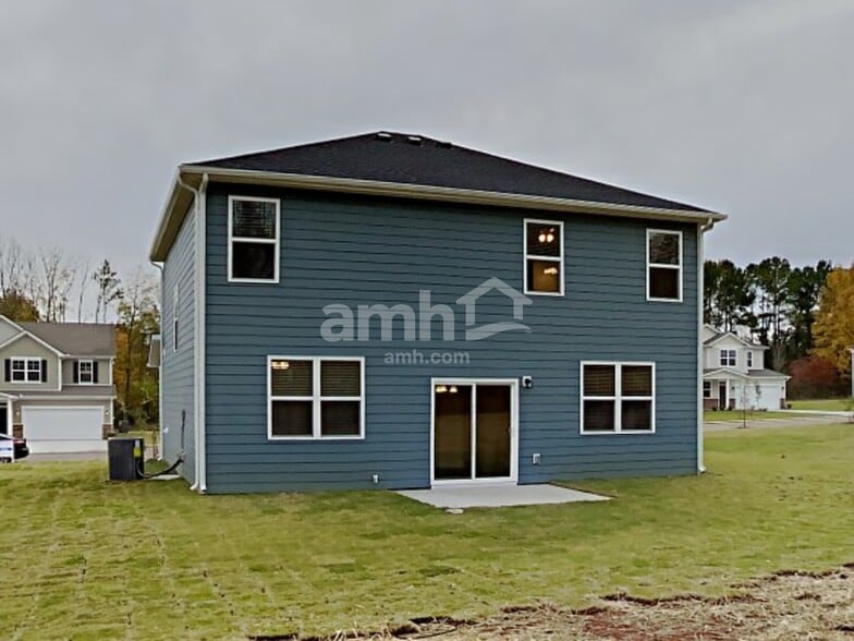 Building Photo - 2919 Throneberry Ln