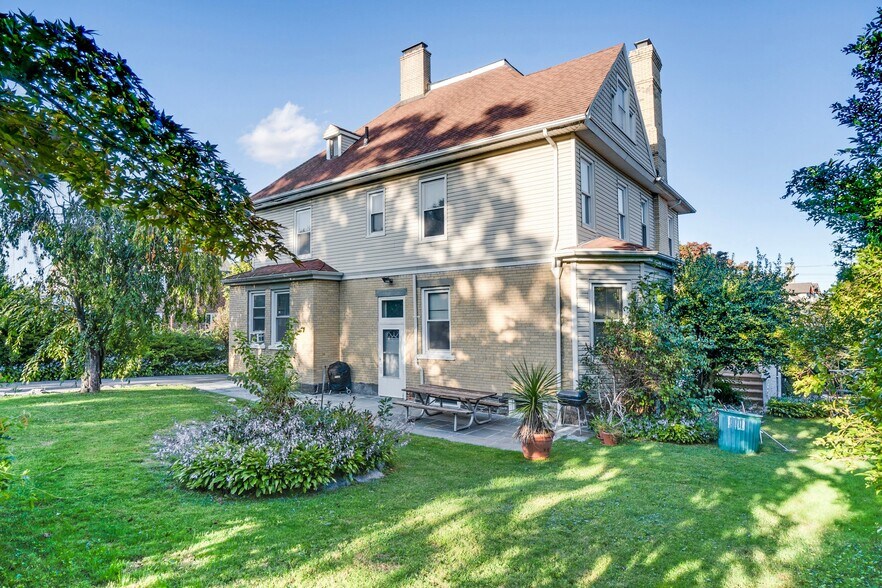 Patio - 134 Old Mamaroneck Rd