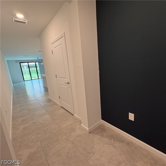 Building Photo - 1545 Lake Jessup Cir