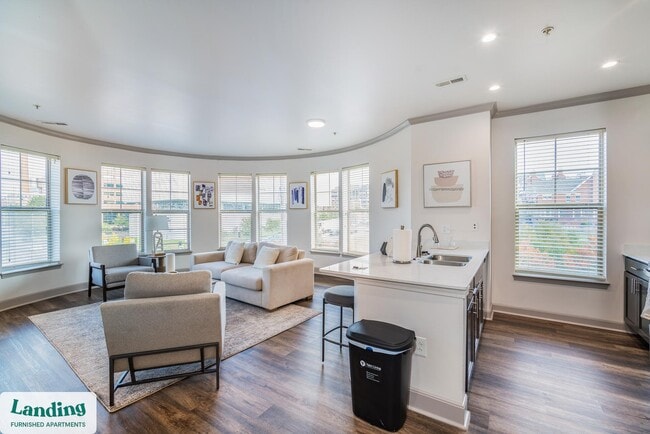 Building Photo - 3031 Eden Ave