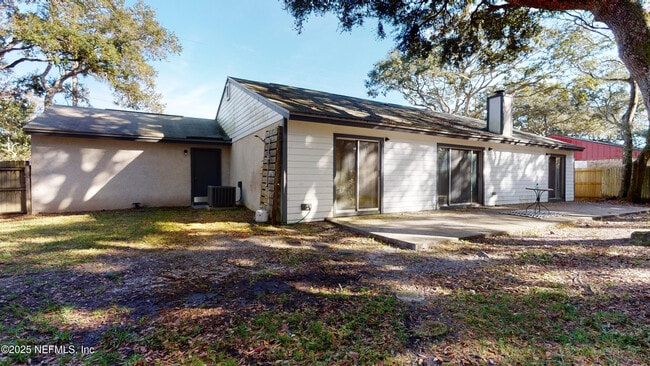Building Photo - 500 Penman Rd