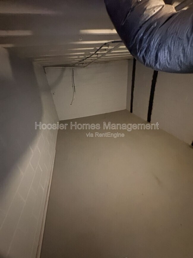 Building Photo - 1031 N Centennial St