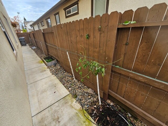 Building Photo - 920 Wilderness Way