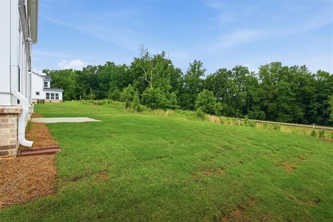 Building Photo - 4815 Wayt Farm Overlook