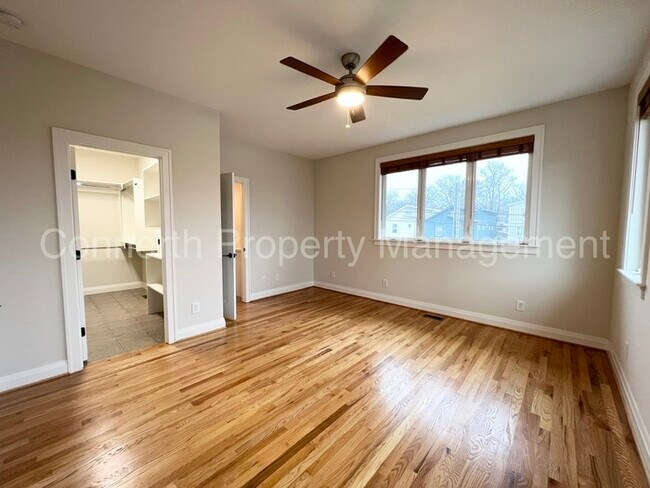 Building Photo - 1615 Porter Ave