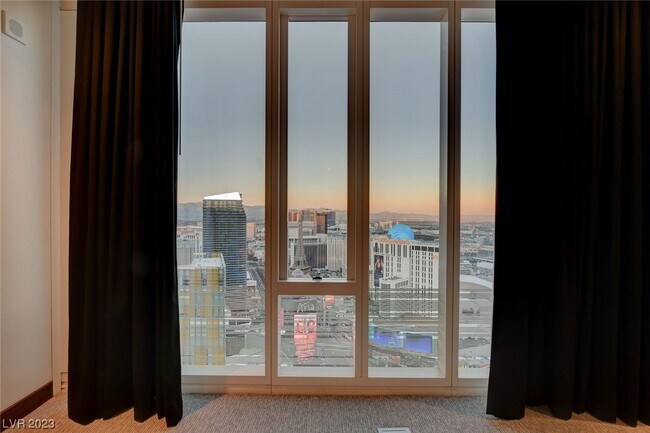 Building Photo - 3750 Las Vegas Blvd S