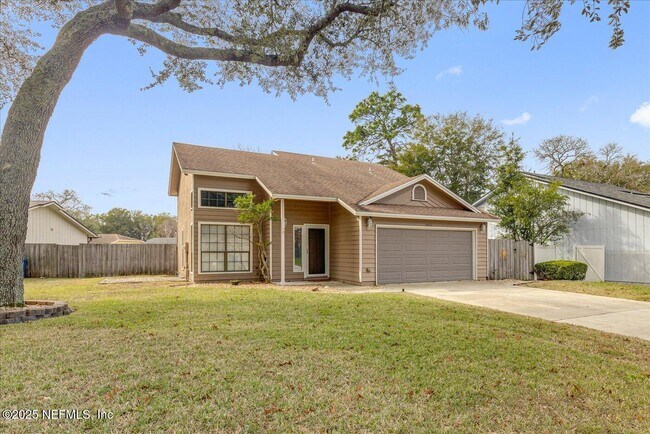 Building Photo - 8050 Toulon Ct