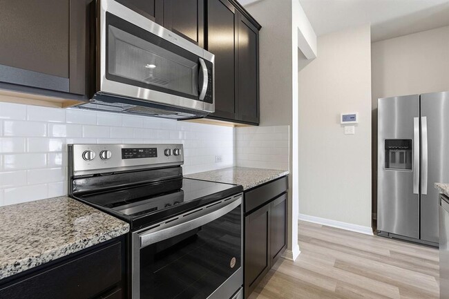 Building Photo - 104 Texas Agate Dr