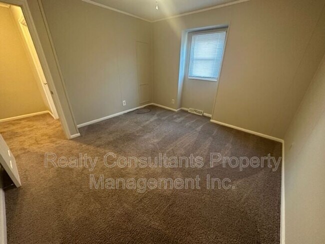 Building Photo - 1156 Smith Rd