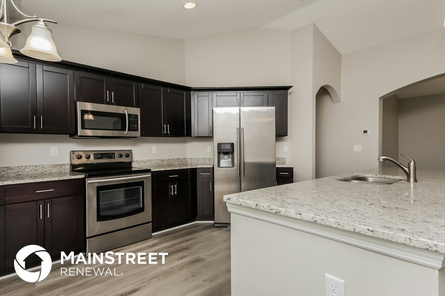 Building Photo - 463 Columbia Ct