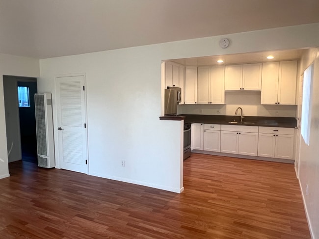 Building Photo - 3608 Collier Ave