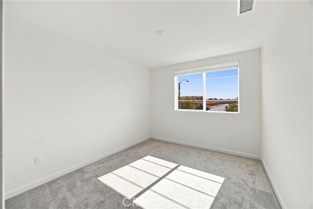 Building Photo - 12903 Paradiso Dr