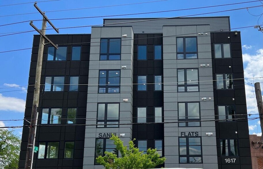 Primary Photo - 1617 Rhode Island Ave NE