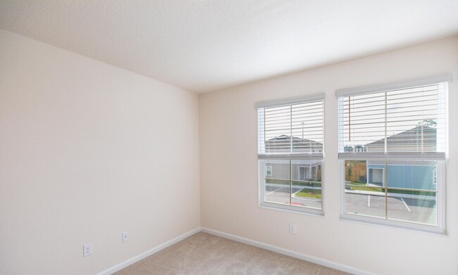 Building Photo - Coastal Living , St. Augustine, Townhouse