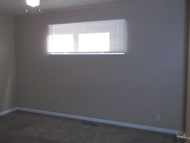 Building Photo - Lovely Traditional Home in the Heart of Fort Collins