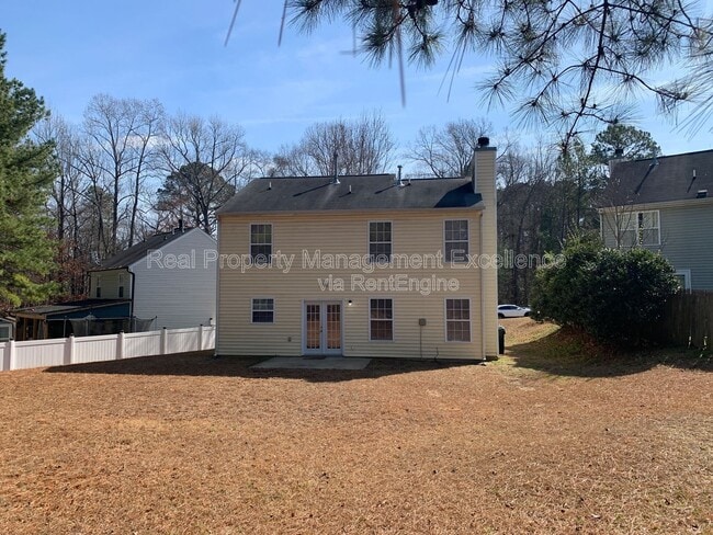 Building Photo - 5611 Sojourn Dr