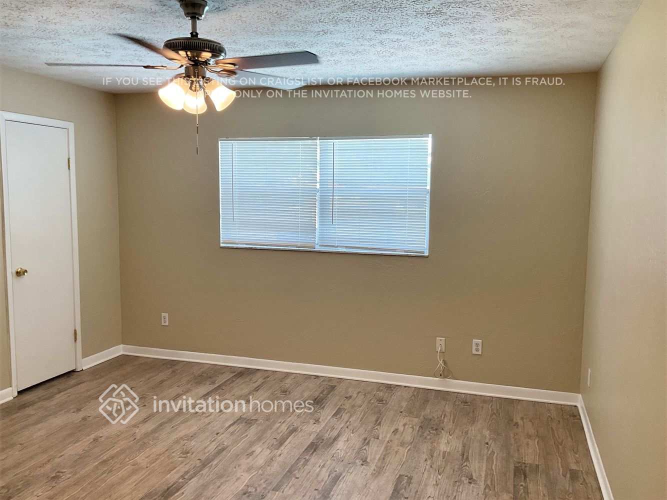 Building Photo - 3831 Parkside Dr