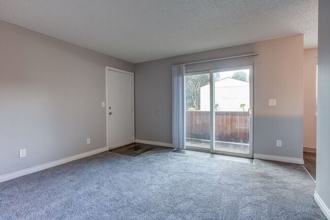 Building Photo - Limited-Time Spring Leasing Deal! GET 1-MO...