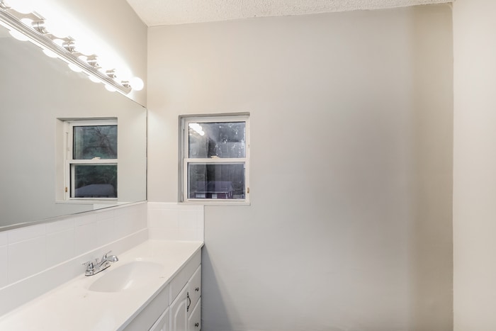 Building Photo - 8344 Attleboro Dr