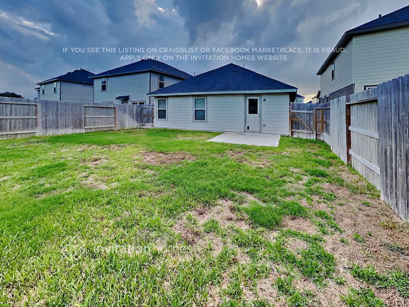 Building Photo - 18714 Charter Elm Dr