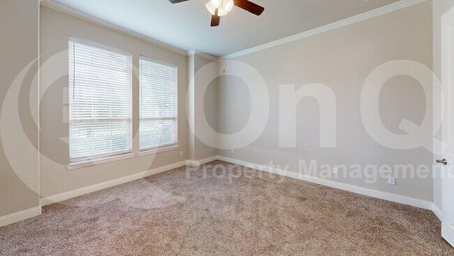 Building Photo - 11640 Gatesville Dr