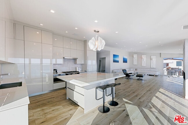 Building Photo - 25216 Malibu Rd