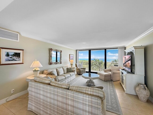 Building Photo - 3000 N Ocean Dr