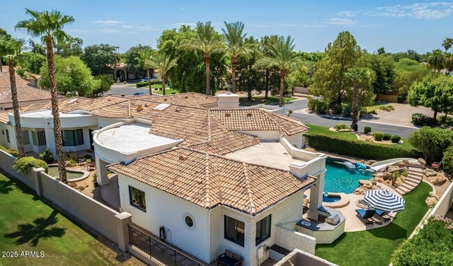 Building Photo - 6900 E Ironwood Dr