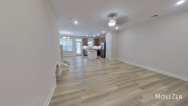 Building Photo - 327 Hollenbeck Pl