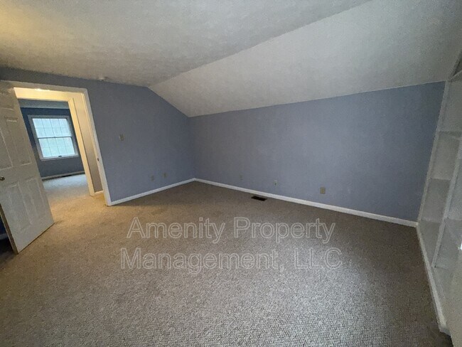 Building Photo - 5974 Ladysmeade Ln