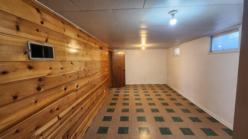 Building Photo - 2421 13th Ave