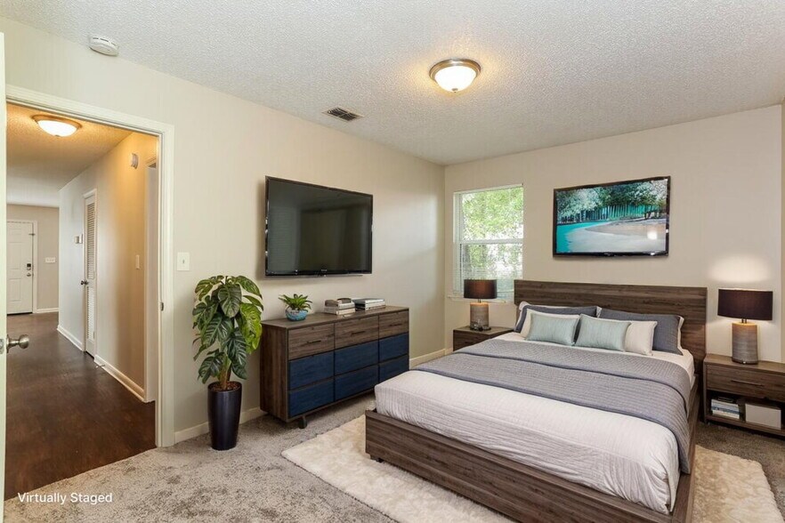 Building Photo - 1353 Palmetto St