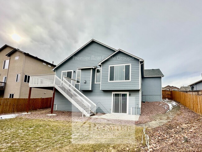 Building Photo - 7527 Dutch Loop