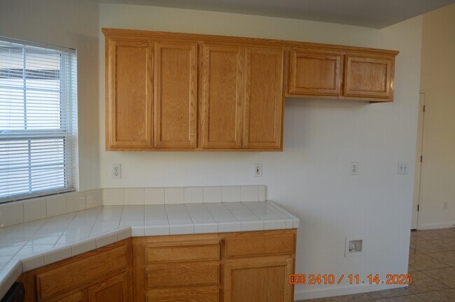 Building Photo - 1277 Bourang Way