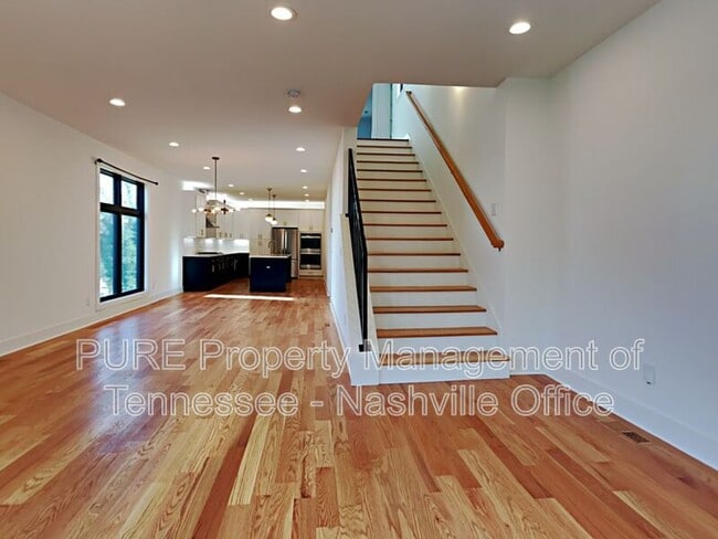 Building Photo - 1256 Thomas St