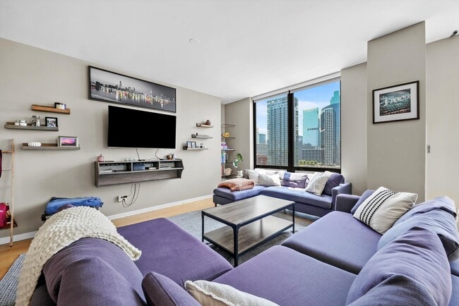 Building Photo - 435 W Erie St