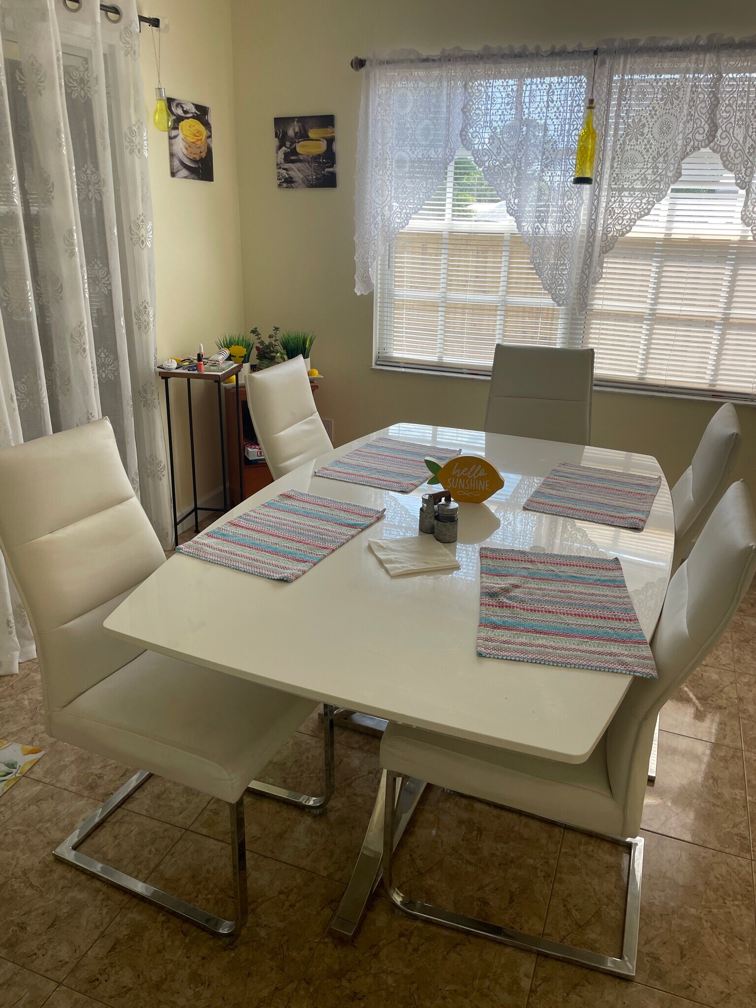 Building Photo - 308 Oak Track Ln