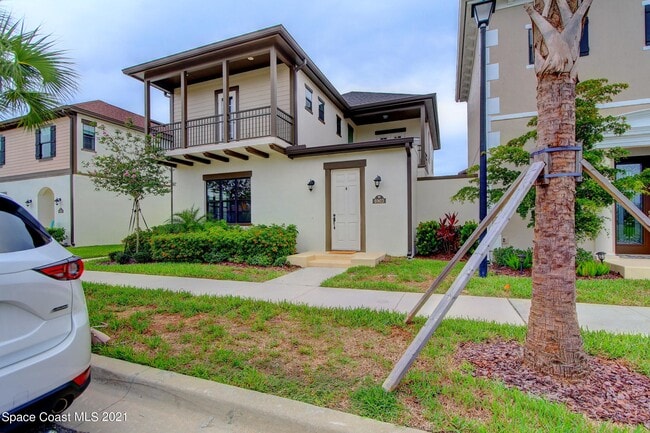 Building Photo - 6903 Vista Hermosa Dr