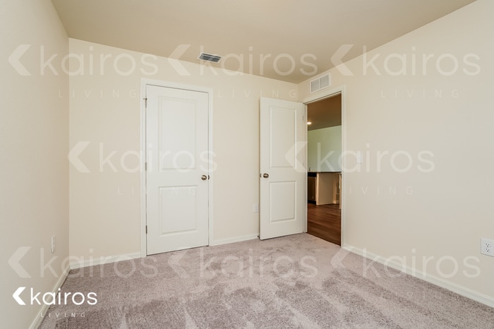 Building Photo - 9106 Aegean Cir