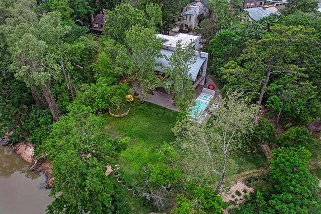 Building Photo - 5111 Bayou Timber Ln