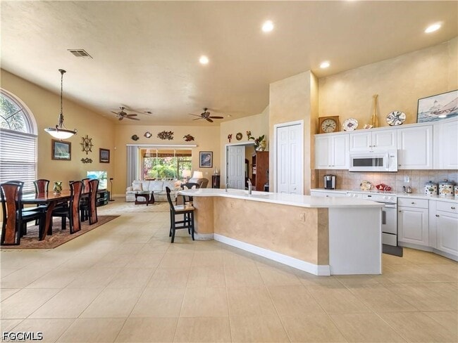 Building Photo - 15220 Cape Sable Ln